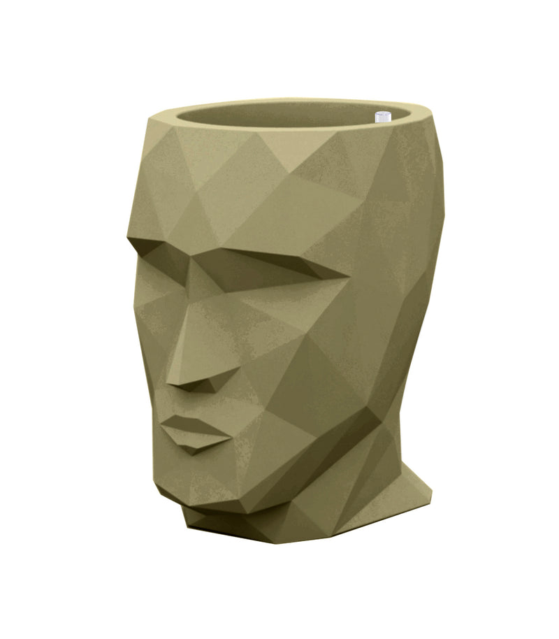 Adan Planters